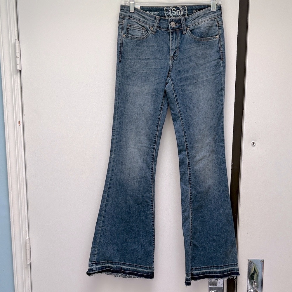 NWT SO Authentic American Denim Flare Washed Blue Women's Jeans Regular Size 5 !